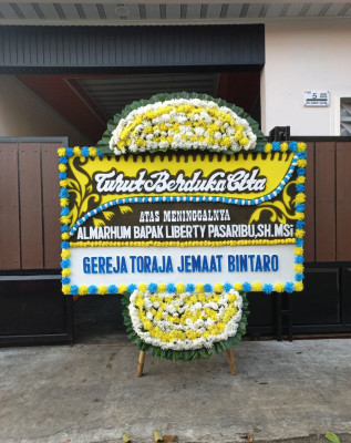 Papan Bunga Duka di Cimaragas